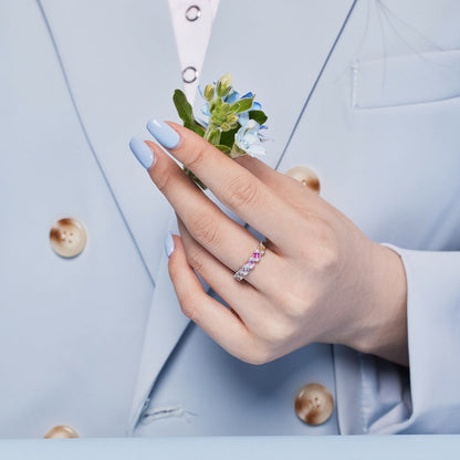 [Bloom]Delicate Vibrant Emerald Cut Daily Ring