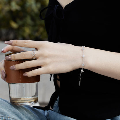 [Bloom]Four-Leaf Clover Hollow Butterfly Bracelet