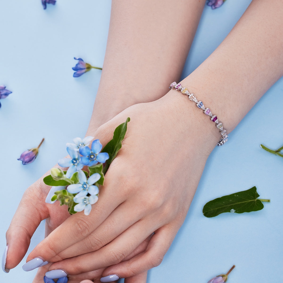 [Bloom]Radiant Water Drop Shape Daily Bracelet