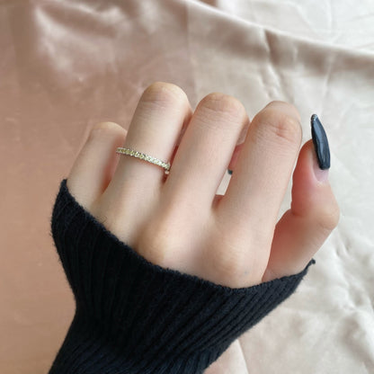 [Bloom]Delicate Sparkling Round Cut Daily Ring