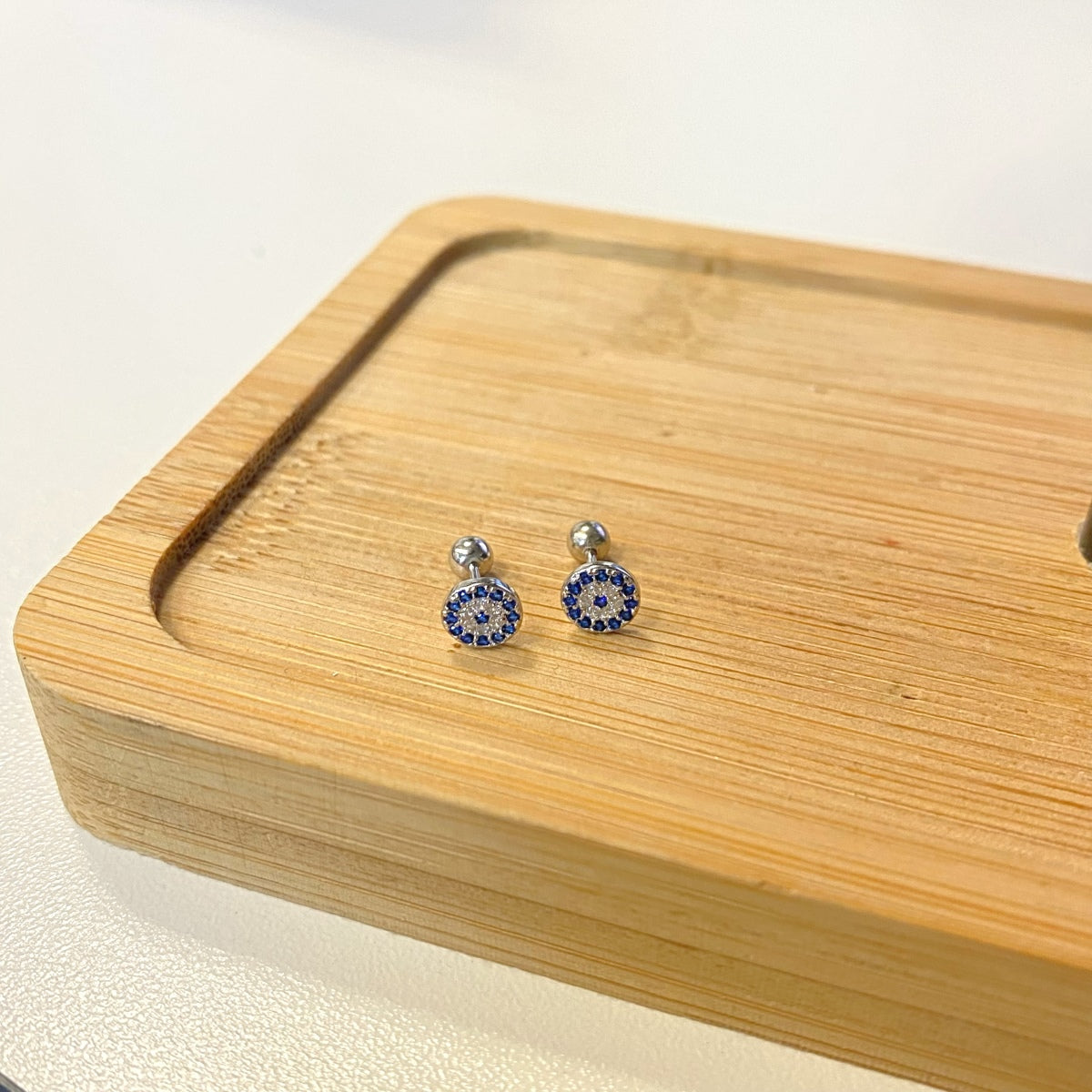 [Bloom]Devil's Eye Ear Bone Nail Earrings