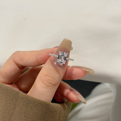 [Bloom]2.0 Carat Scintillating Ornate Radiant Cut Party Ring