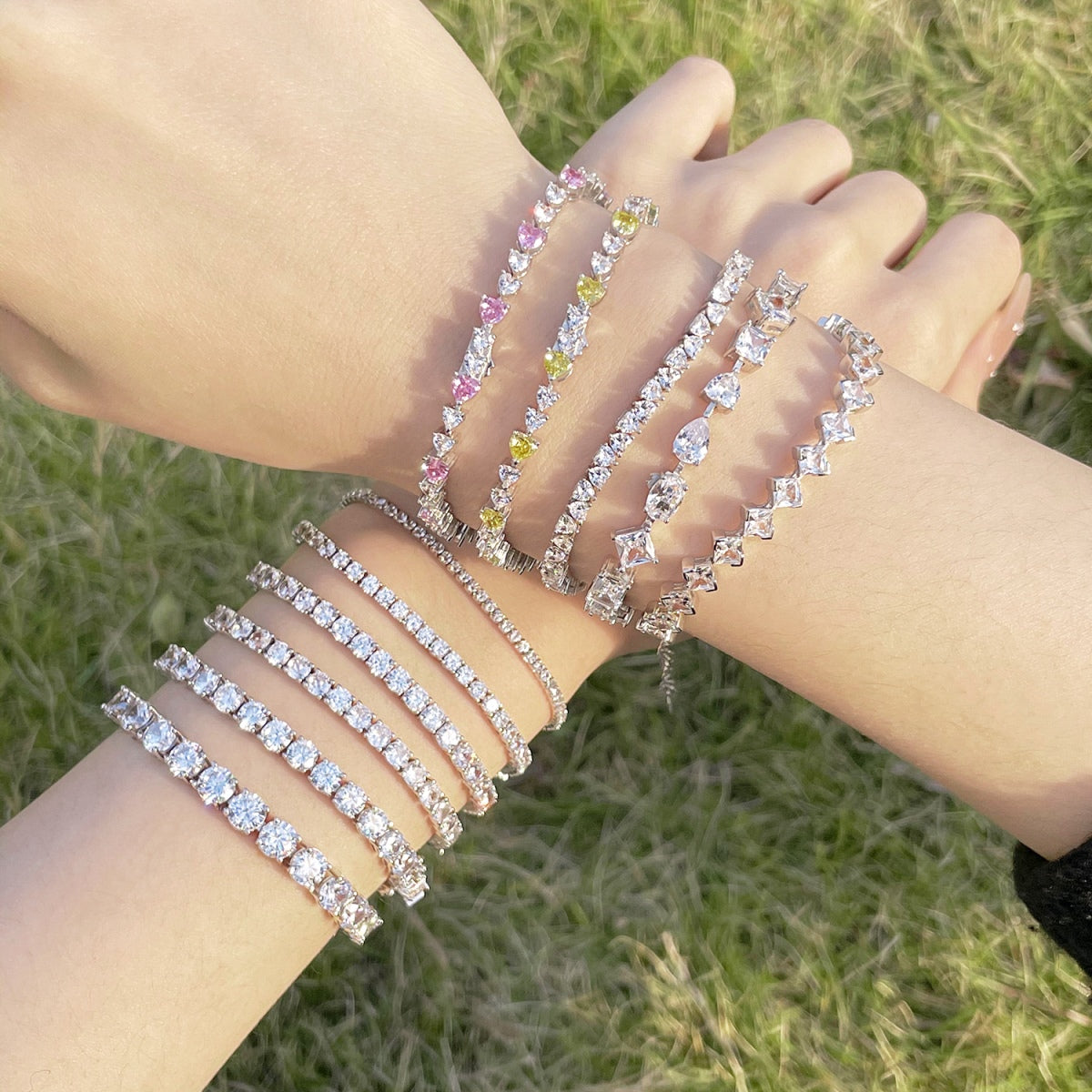 [Bloom]Luxurious Ornate Round Cut Tennis Bracelet