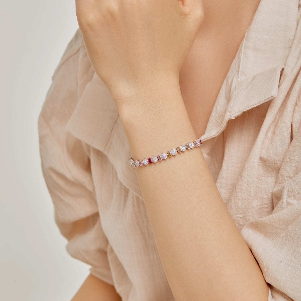 [Bloom]Radiant Colorful Round Shape Daily Bracelet