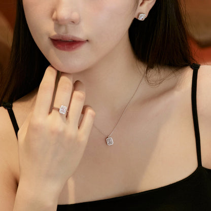 [Bloom]1.0 Carat Luxurious Dainty Emerald Cut Daily Earrings