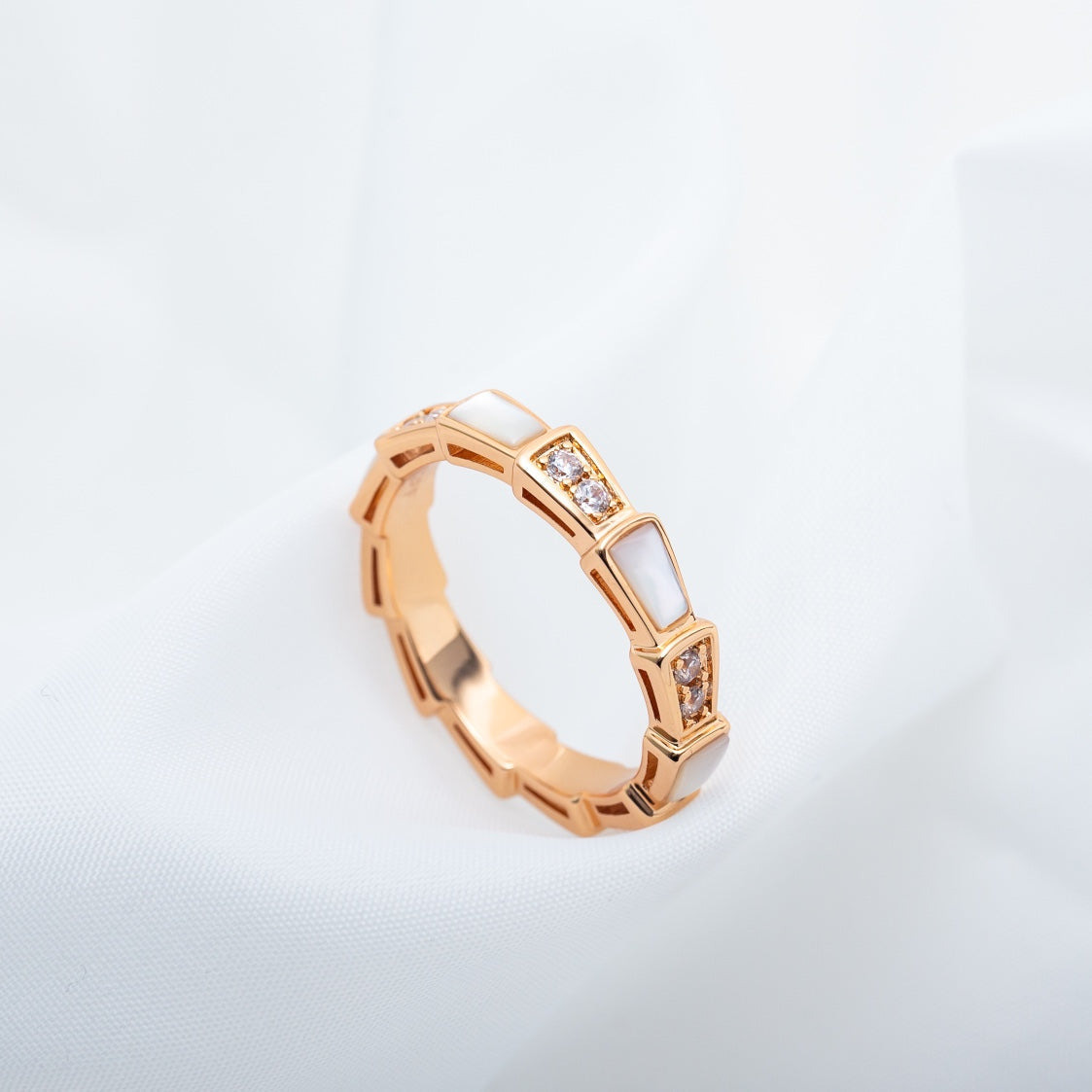 [Bloom]SERPENTI RING PINK GOLD DIAMOND MOP 3MM