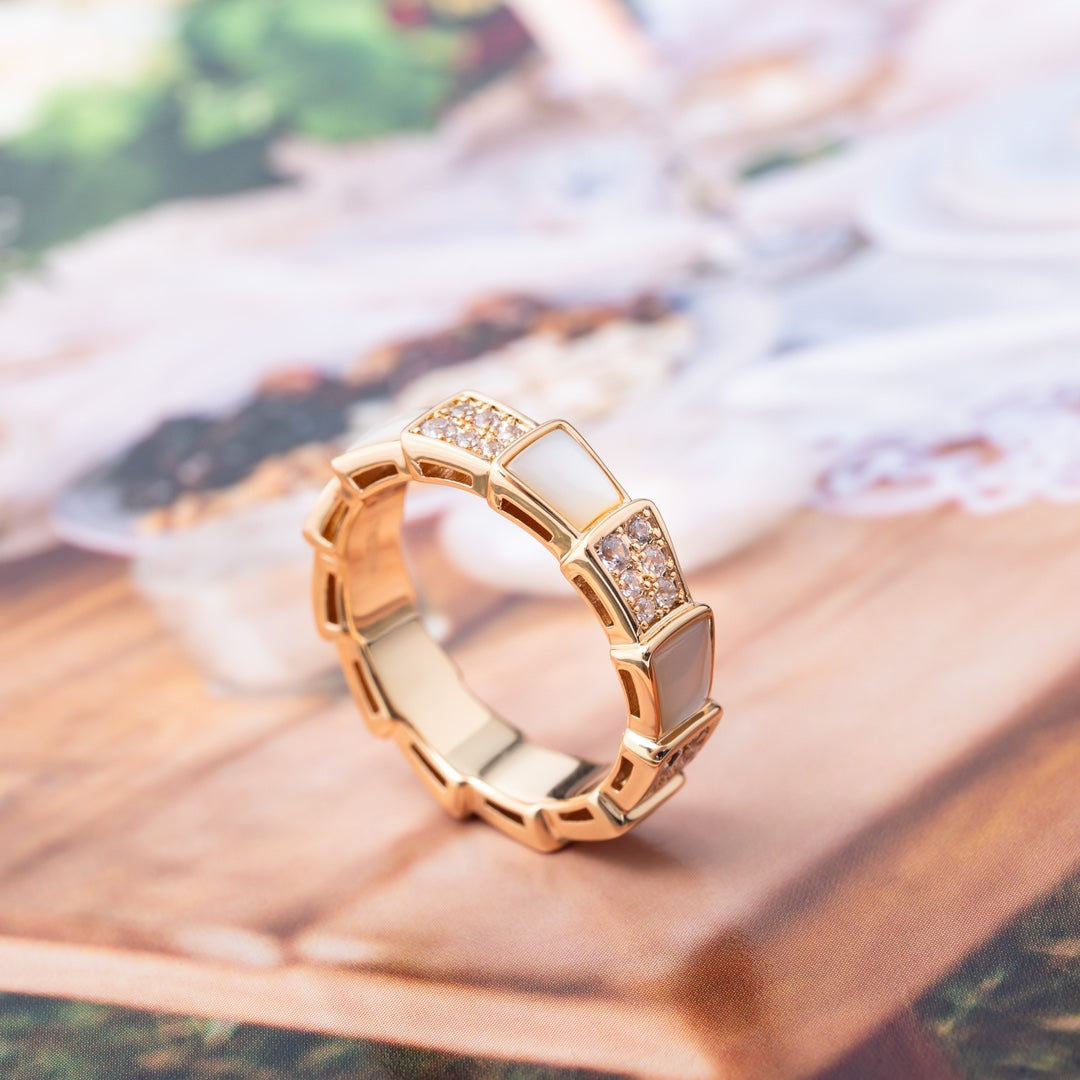 [Bloom]SERPENTI RING PINK GOLD MOP DIAMOND PAVED 4MM