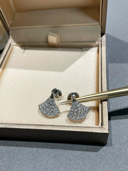 [Bloom]DREAM STUD EARRINGS DIAMOND