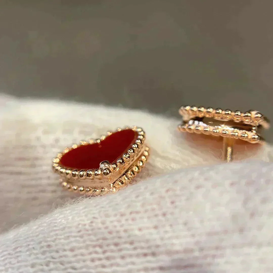 [Bloom]HEART CARNELIAN STUD EARRINGS