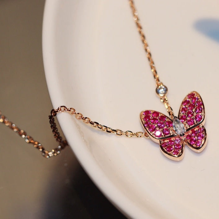 [Bloom]BUTTERFLY RED DIAMOND ROSE GOLD NECKLACE