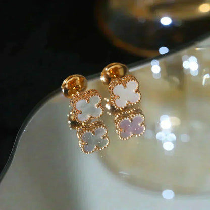 [Bloom]CLOVER MINI 9.5MM WHITE MOP EARRINGS