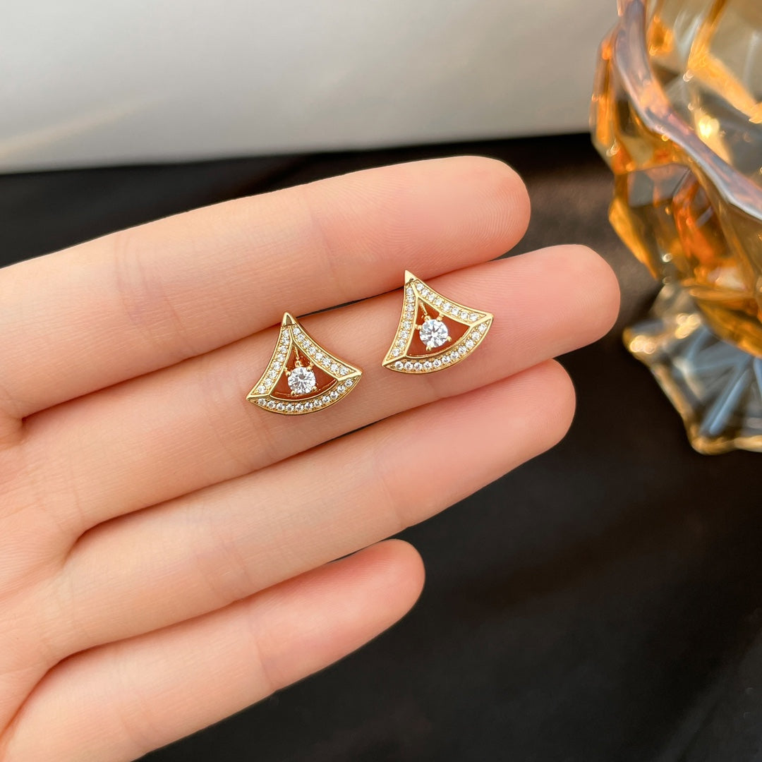 [Bloom]DREAM MINI DIAMOND STUD EARRINGS