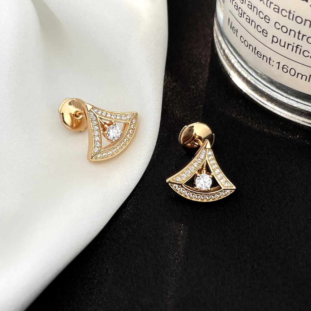 [Bloom]DREAM MINI DIAMOND STUD EARRINGS