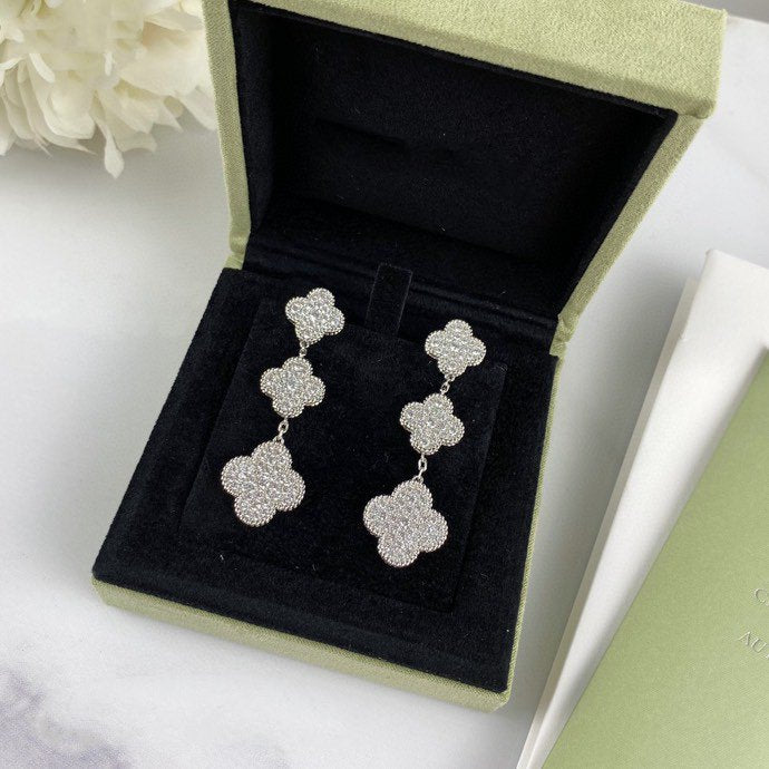 [Bloom]CLOVER 3 MOTIF DIAMOND SILVER DROP EARRINGS