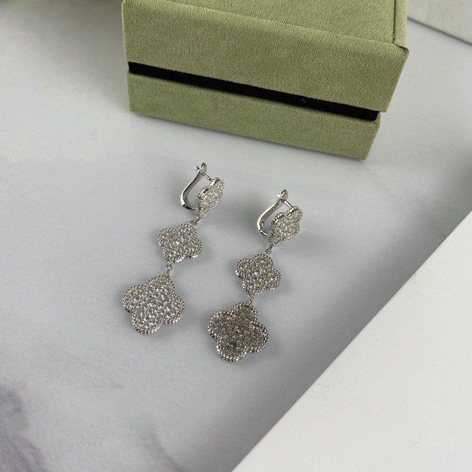 [Bloom]CLOVER 3 MOTIF DIAMOND SILVER DROP EARRINGS