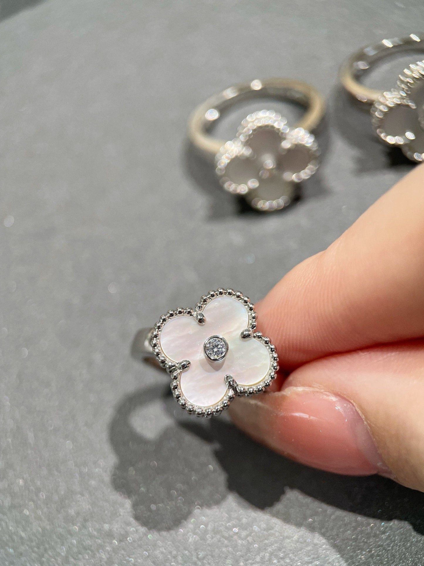 [Bloom]CLOVER SILVER MOP DIAMOND RING