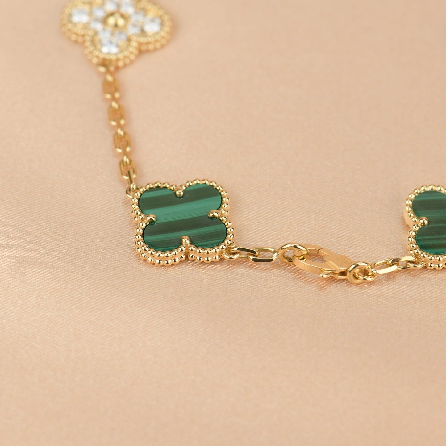 [Bloom]CLOVER  5 MOTIF MALACHITE DIAMOND BRACELET