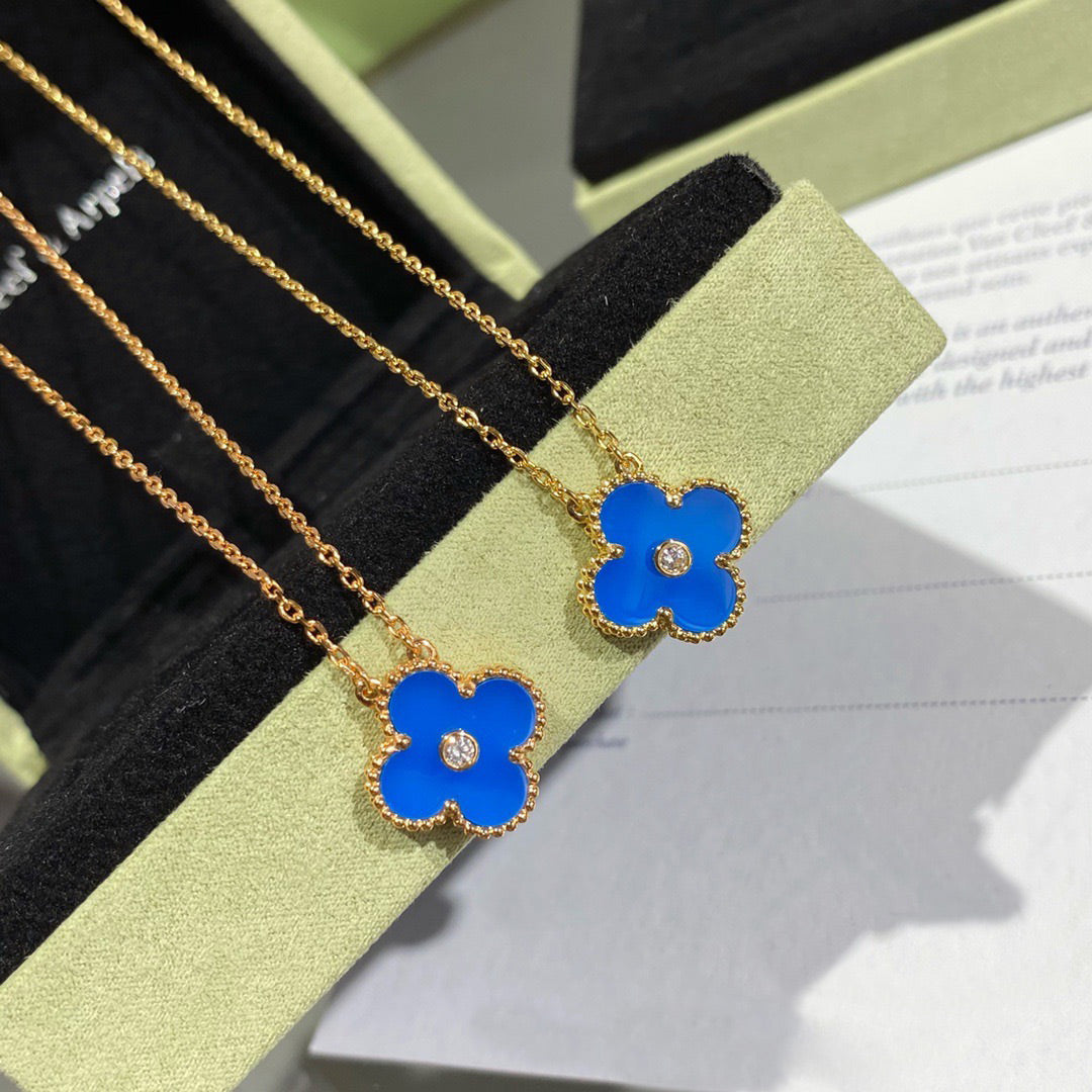 [Bloom]CLOVER 15MM DIAMOND AND BLUE AGATE NECKLACE