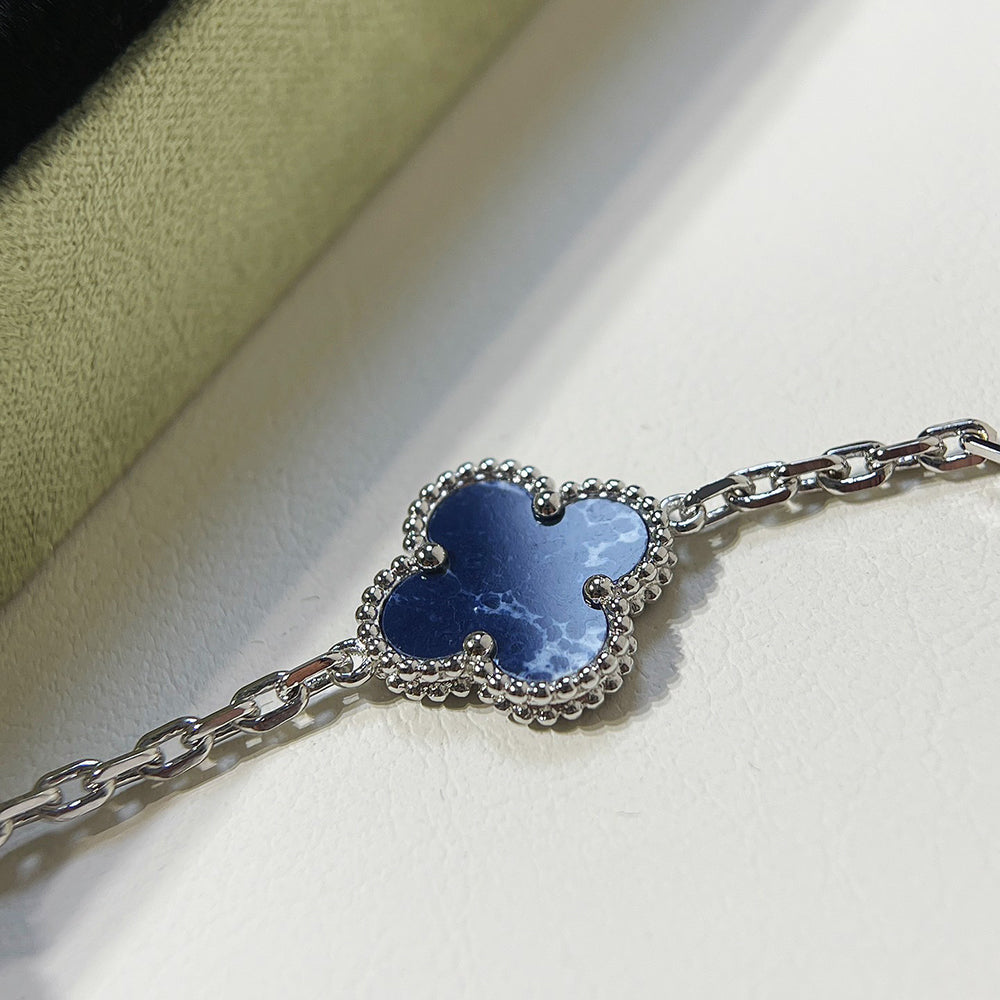 [Bloom]CLOVER 5 MOTIF PIETERSITE SILVER BRACELET