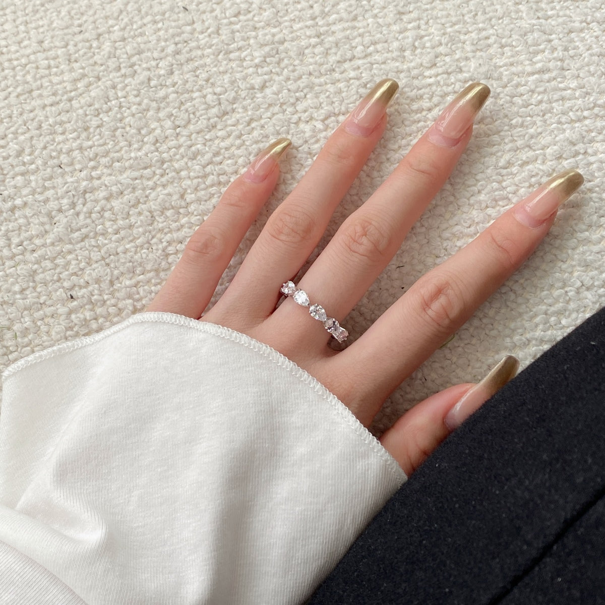 [Bloom]Exquisite Pear Cut Tennis Ring