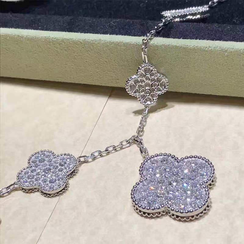 [Bloom]CLOVER 6 MOTIFS SILVER DIAMOND BRACELET