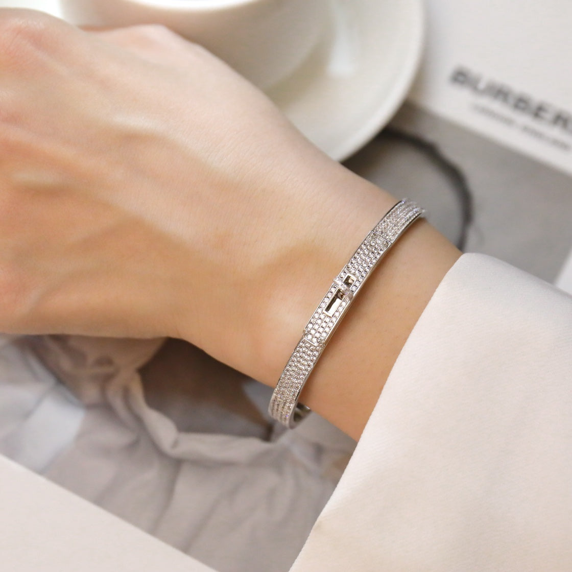 [Bloom]KELLY BRACELET DIAMOND PAVED