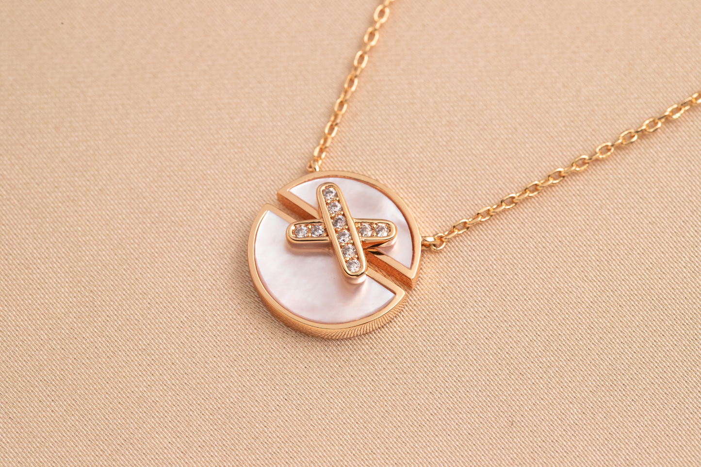 [Bloom]JEUX DE PINK GOLD DIAMOND NECKLACE