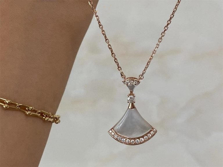 [Bloom]DREAM NECKLACE MOP PINK GOLD DIAMOND