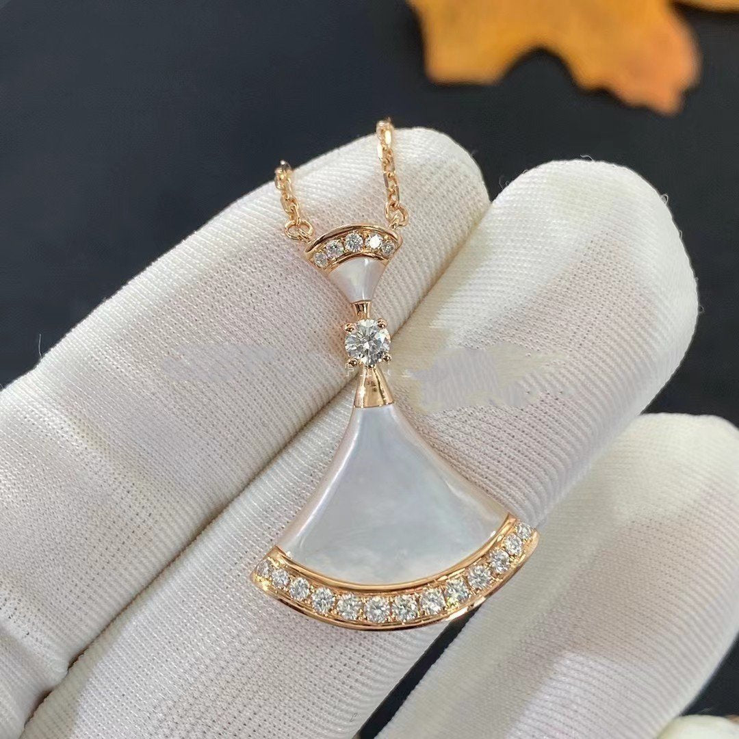 [Bloom]DREAM NECKLACE MOP PINK GOLD DIAMOND