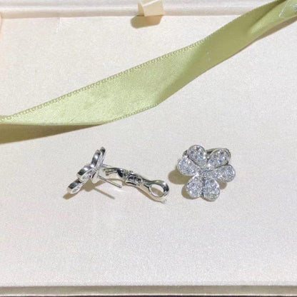 [Bloom]FRIVOLE SILVER FLOWER DIAMOND EARRINGS