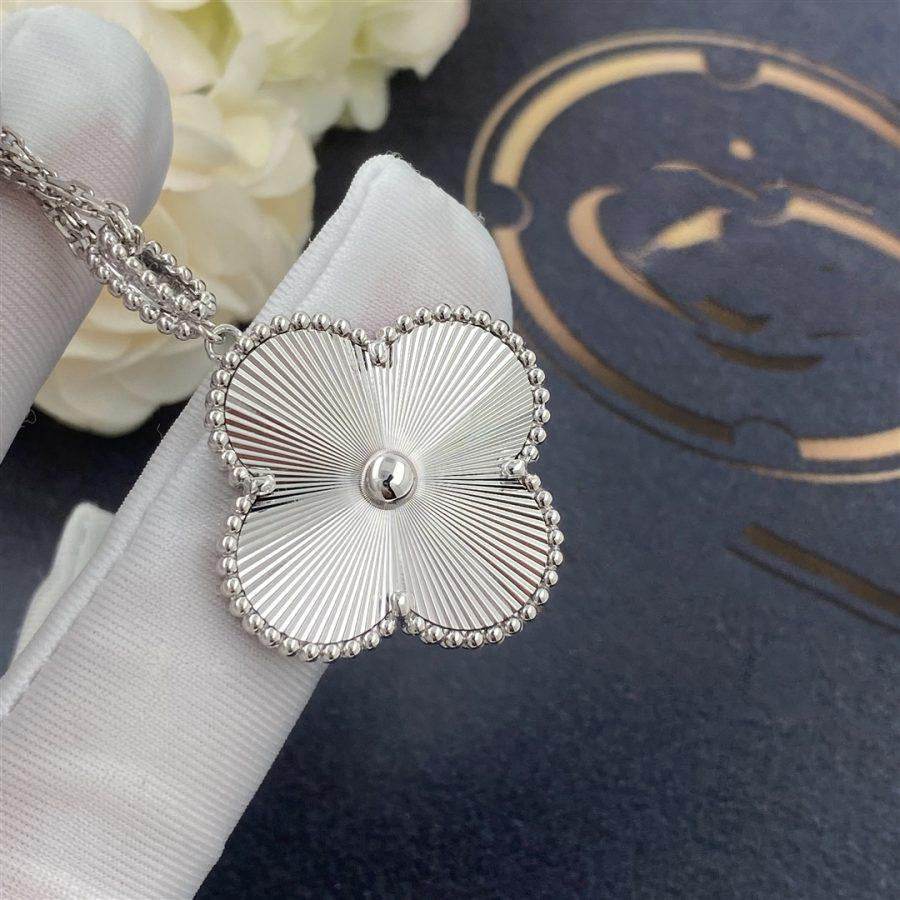 [Bloom]CLOVER 25MM SILVER BIG CLOVER NECKLACE