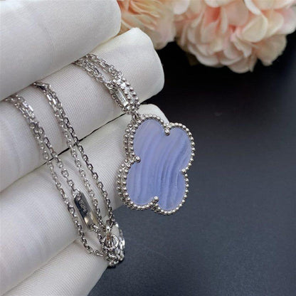 [Bloom]CLOVER SILVER CHALCEDONY BIG CLOVER NECKLACE