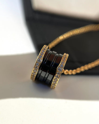 [Bloom]ZERO 1 BLACK CERAMIC DIAMOND PINK GOLD NECKLACE