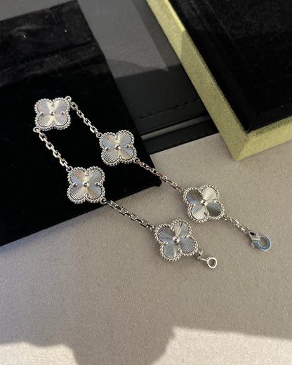 [Bloom]CLOVER SILVER 5 MOTIFS BRACELET